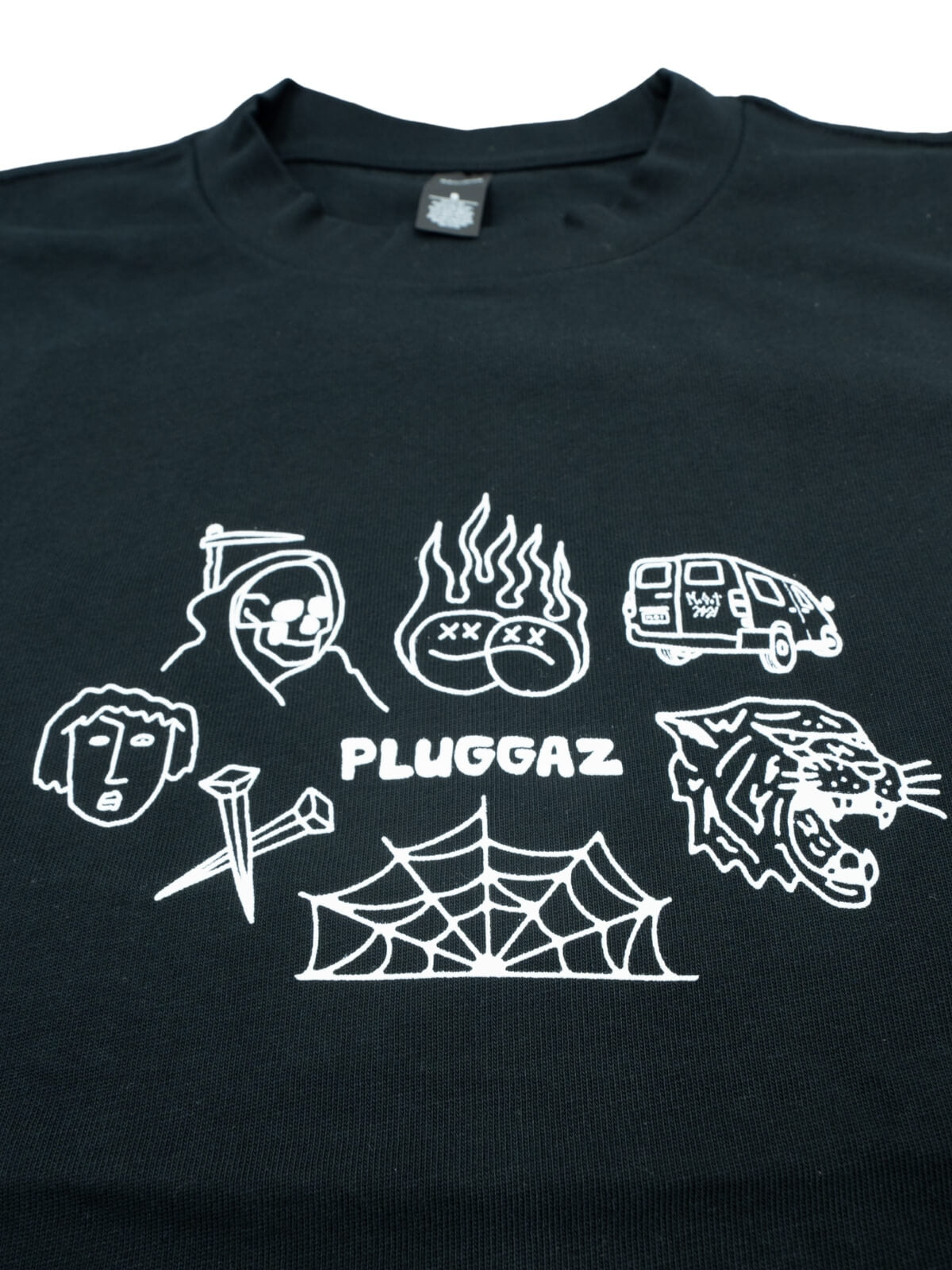 PLUGGAZ FLASH TEE, BLACK